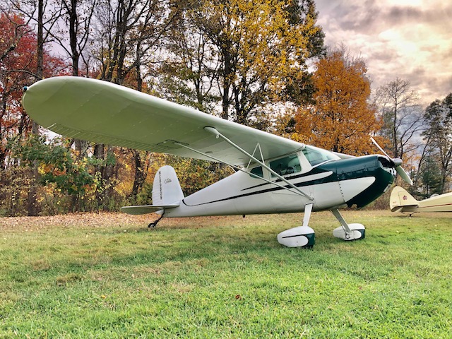 1946 Cessna 120 NC89809 at Waterbury N41