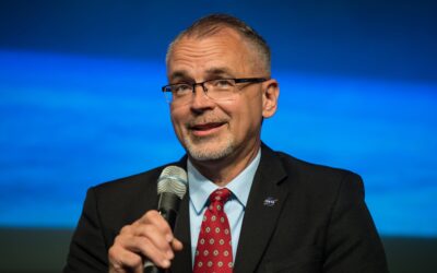 ​NASA Associate Administrator, Other Key Officials Resign