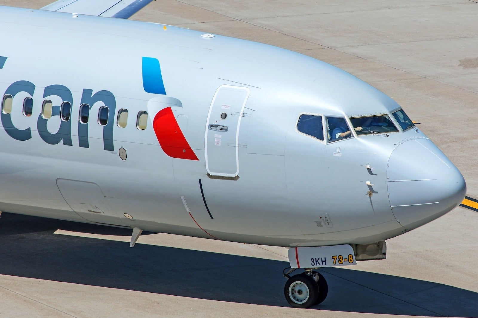 American Airlines Jet Engine Catches Fire at Denver International ...